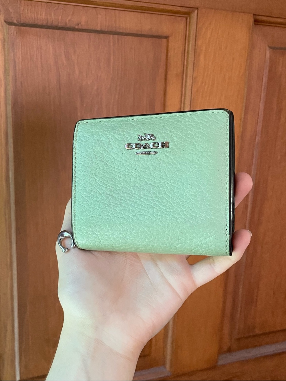🥝Coach Snap Wallet in Pale Pistachio refined pebble leather🥝